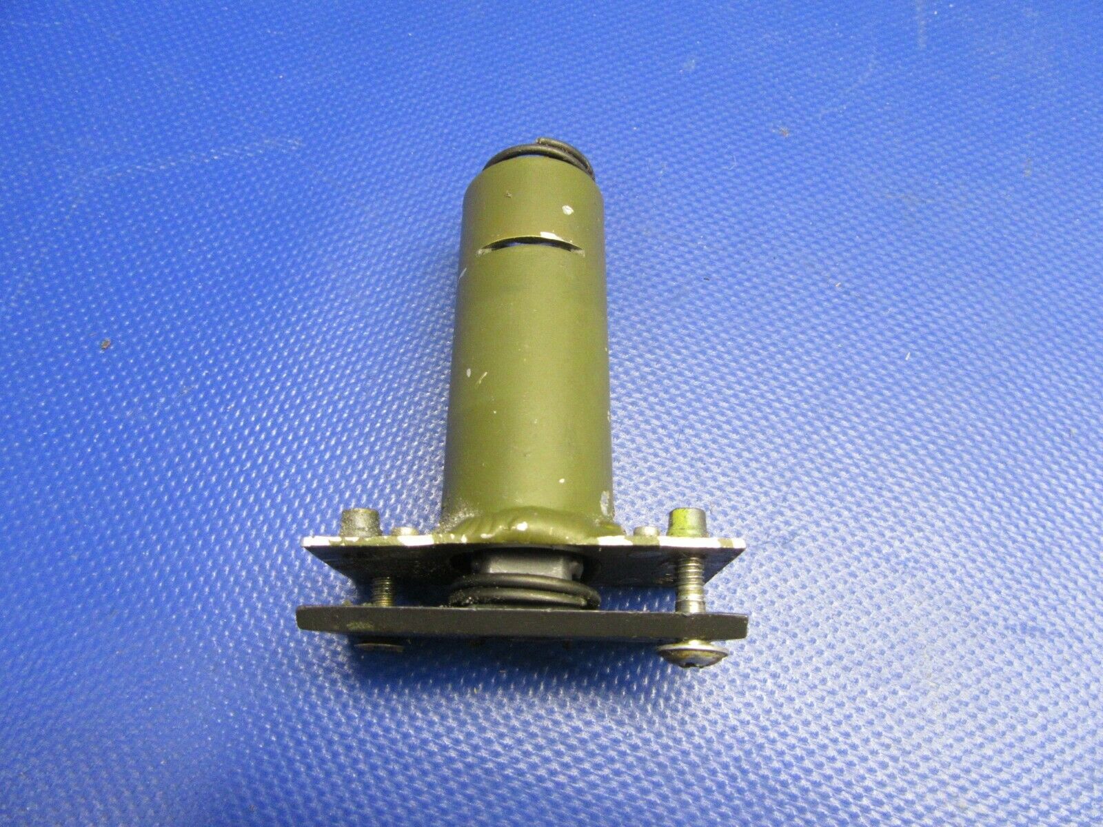 Cessna Door P210N Latch Pin Guide Assembly 2117125-1, 2117125-4 (0521-323)