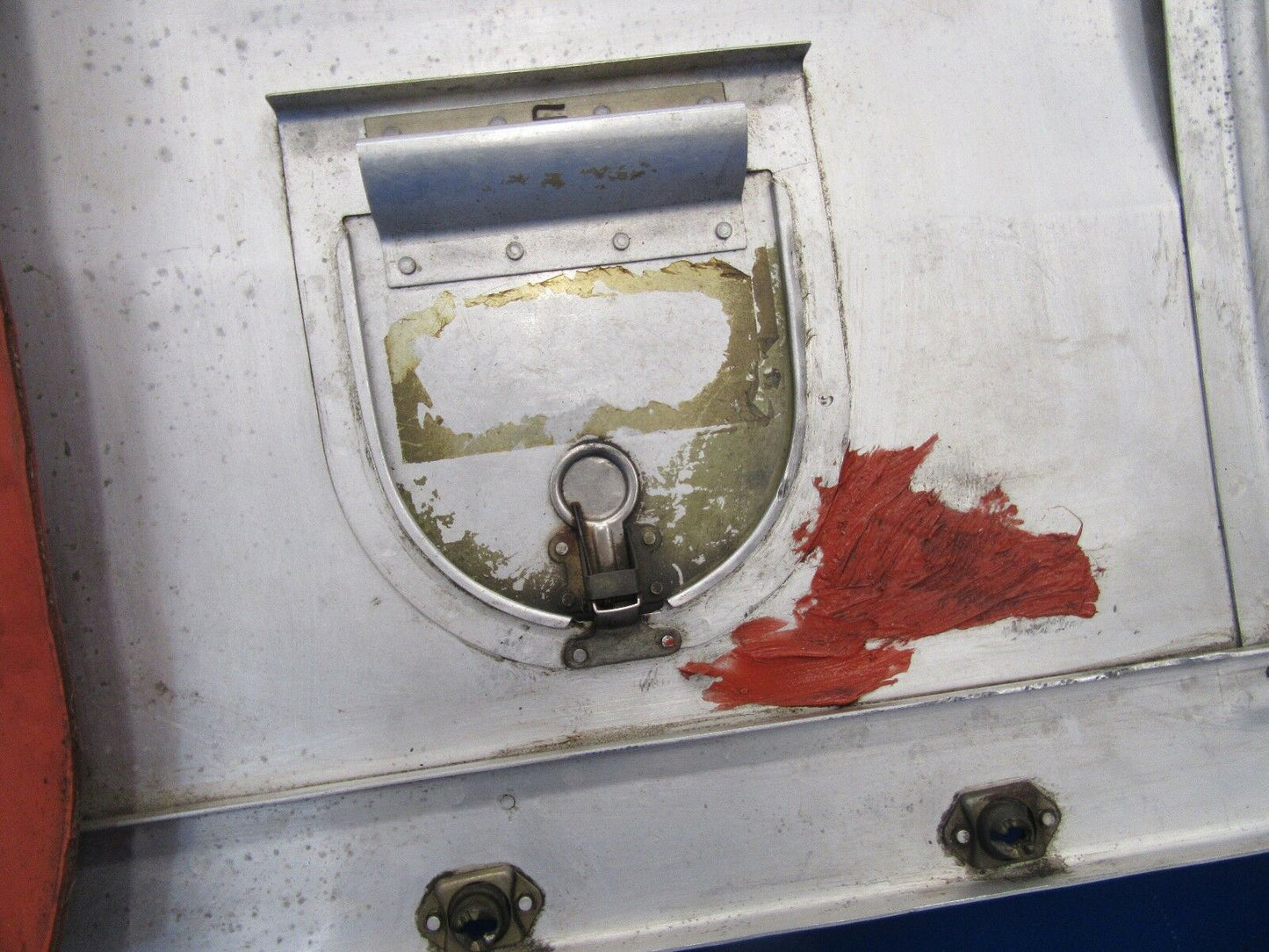 Cessna R182 Cowl Upper Nose & Center P/N 2252021-25 (0917-92)