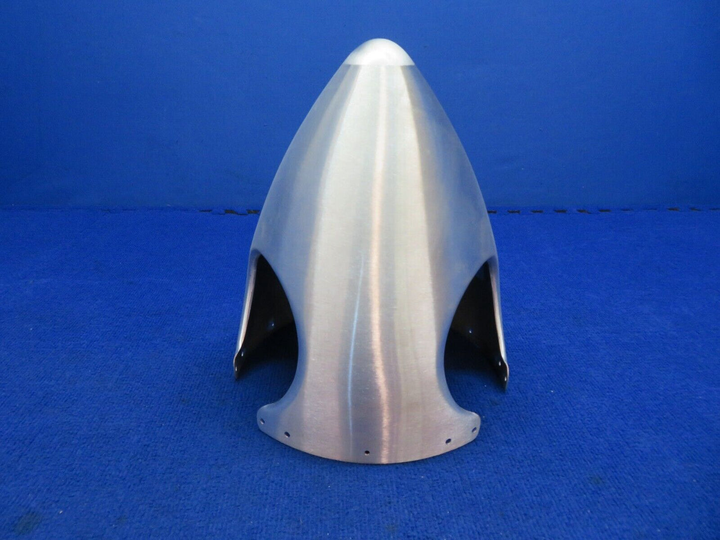 Hartzell Spinner 3 Blade Propeller P/N C-1904 NOS (0622-886)