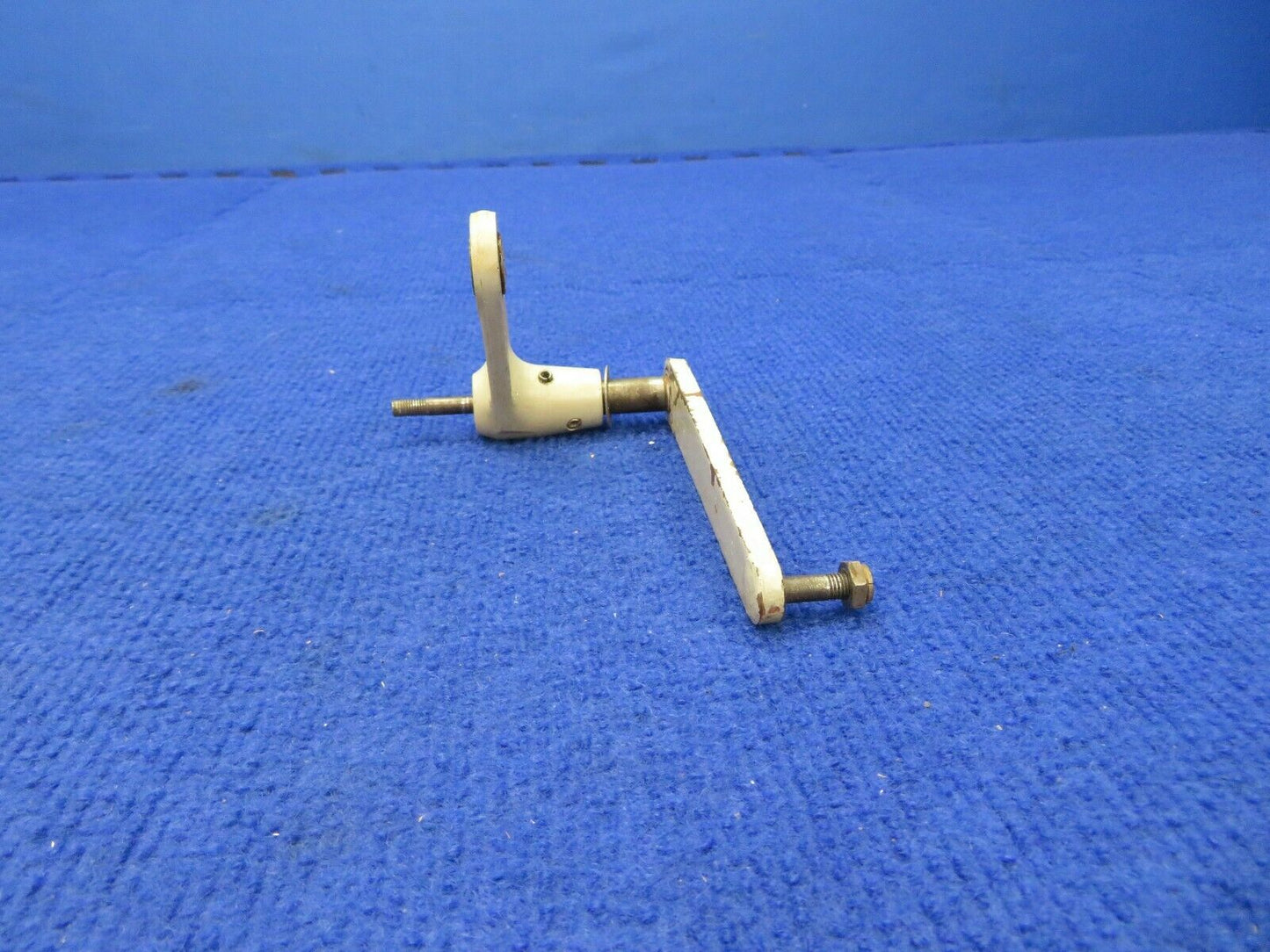Cessna 310 Crank Assembly Spare Door Actuator LH P/N 5045001-201 (0422-433)