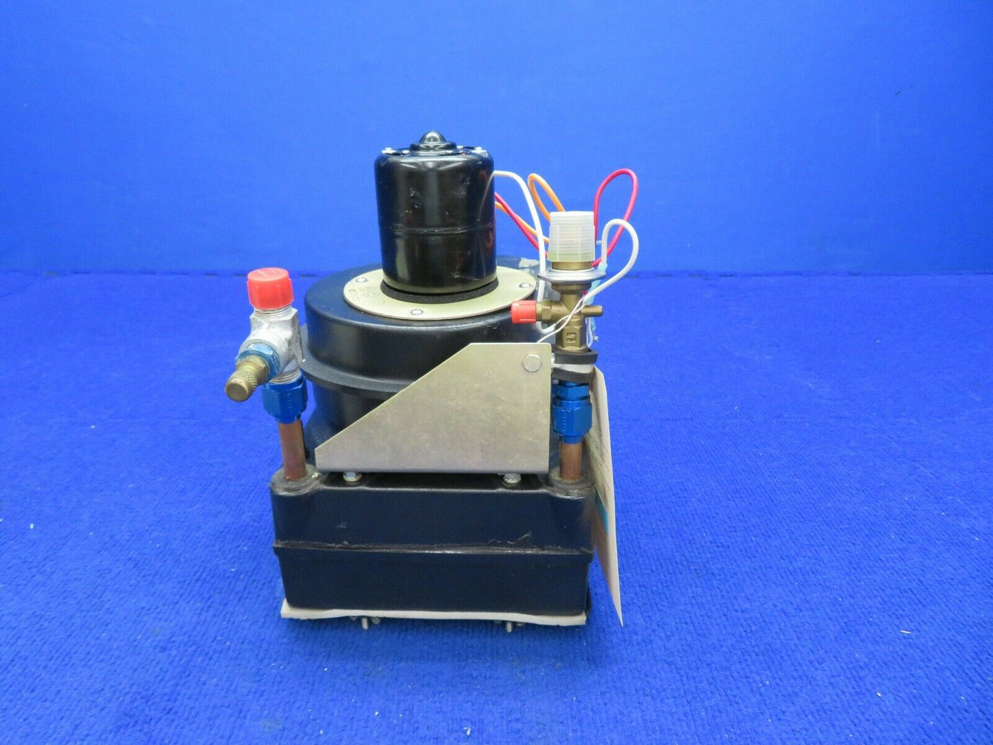 Beech 58 Baron Aero Space AFT Cabin Evaporator Module P/N 58-380072-7 (0422-335)