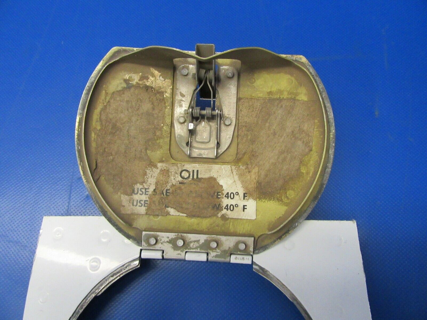Beech Baron Cowling Oil Door 50-939118-12 (1219-148)