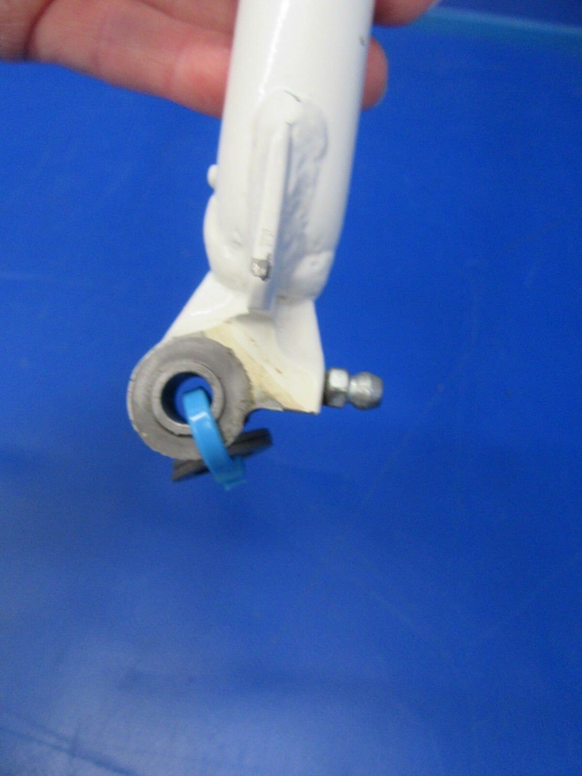 Beech Baron Brace & Leg Assy Nose Gear Retract 002-820018-3 WELDED (1118-06)