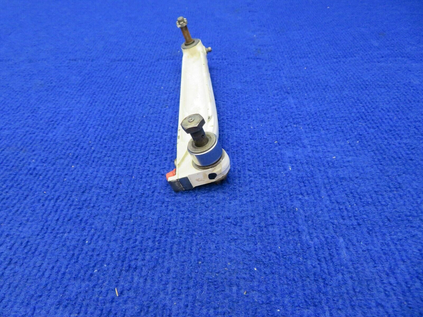Beech 58 Baron Leg Assy Main Gear Retract P/N 60-810028-19 (0422-332)