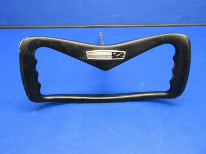 Cessna 172F / 172 Control Wheel / Yoke Assy P/N 0513332-201 (0221-126)