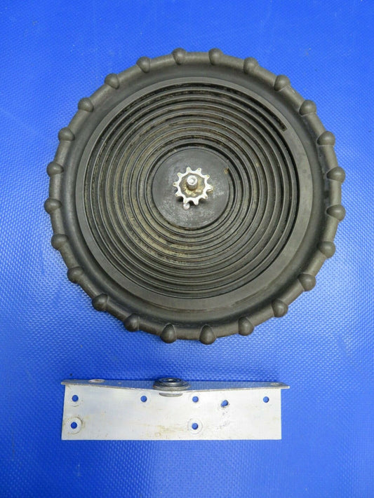 1960 Cessna 210 Trim Wheel Elevator w/ Sprocket 0761205-6, 0432134-1 (0321-09)
