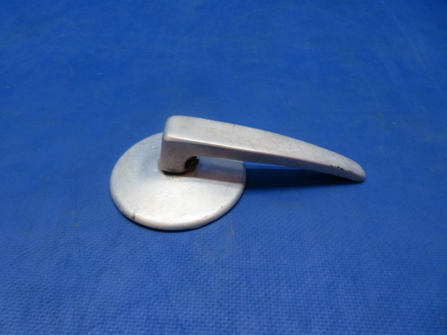 Early Cessna 310 Cabin Door Inside Handle Escutcheon Plate 0811490-3 (1223-180)