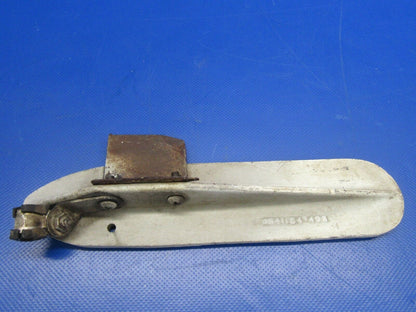 Cessna 150 172 Cabin Step P/N 0541154-495 (0917-115)