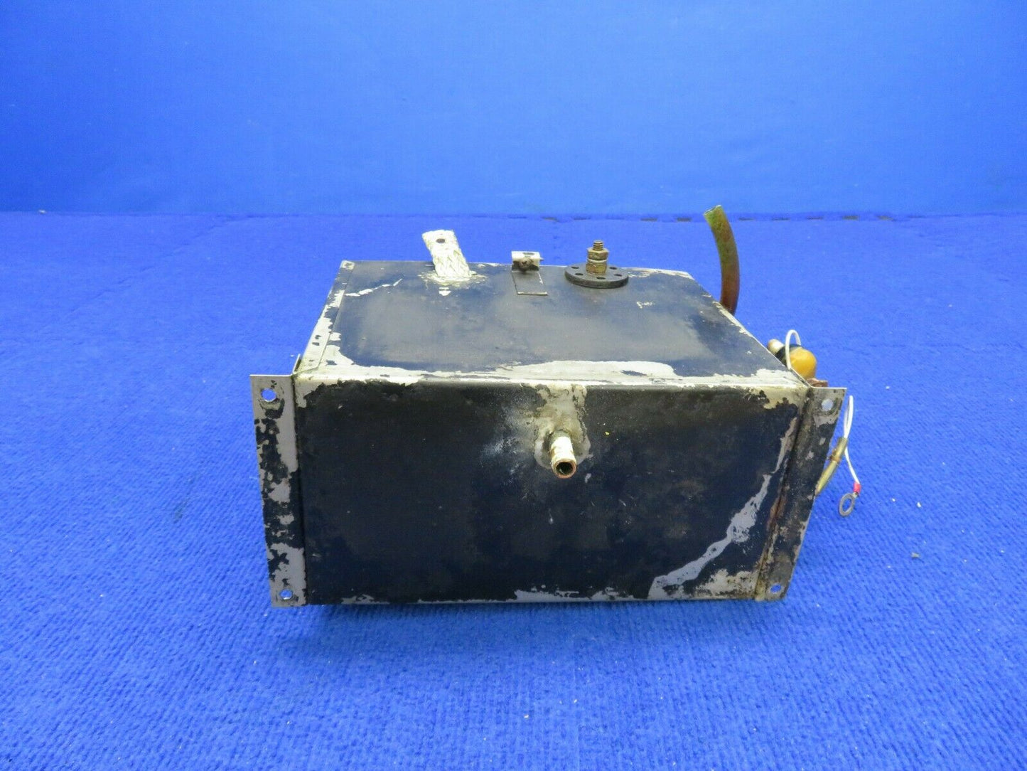Piper PA-32-300 Cherokee Battery Box w/ Lid & Cutler Hammer 12V Relay (0122-485)