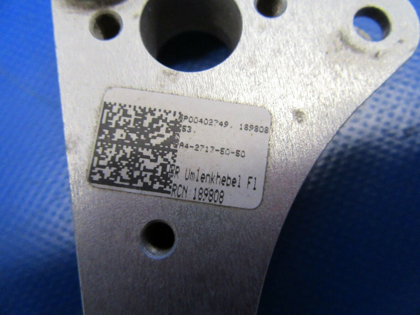 Diamond DA40-180 Aileron Bellcrank P/N DA4-2717-50-50 (0319-185)