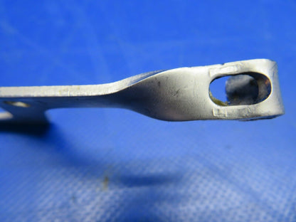 Piper PA-32RT-300 Lance II Handle Quick Drain P/N 38154-00, 38154-000 (0520-563)