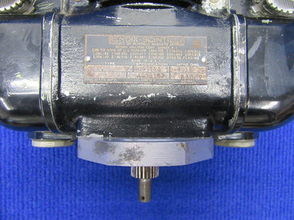 Vintage Bendix Scintilla Magneto AN9511A, DFRN FOR PARTS OR DISPLAY (1121-406)
