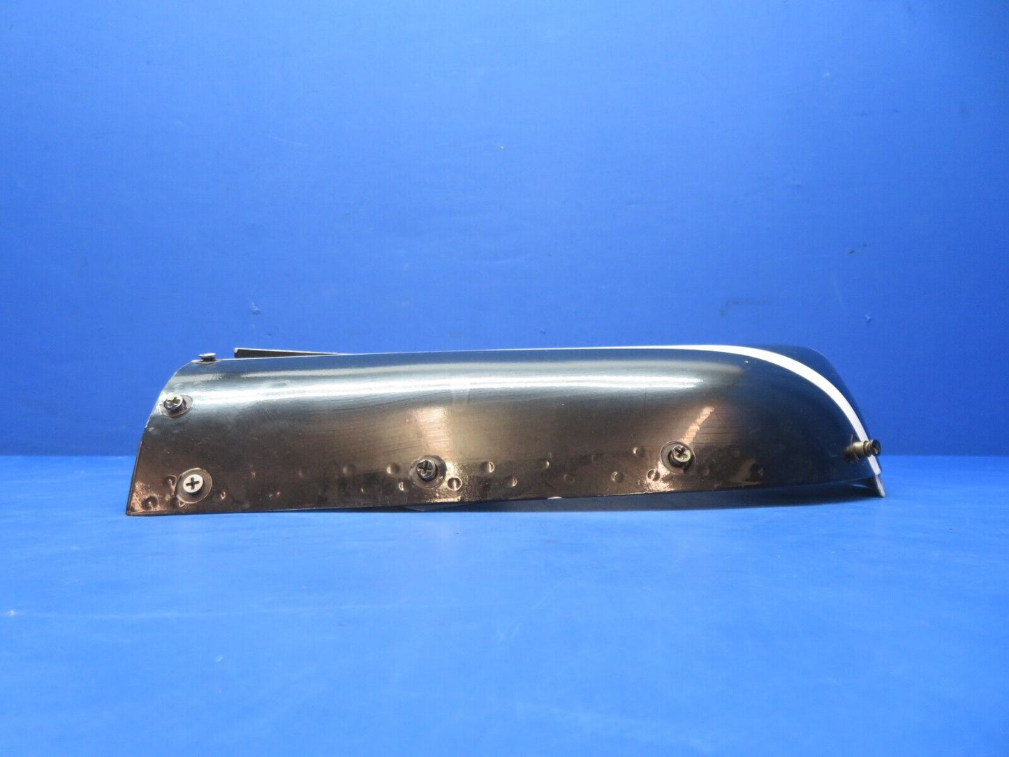 Cessna 310 / 310I Cowl LH Nose Cap Assy P/N 0851005-23 (1023-164)