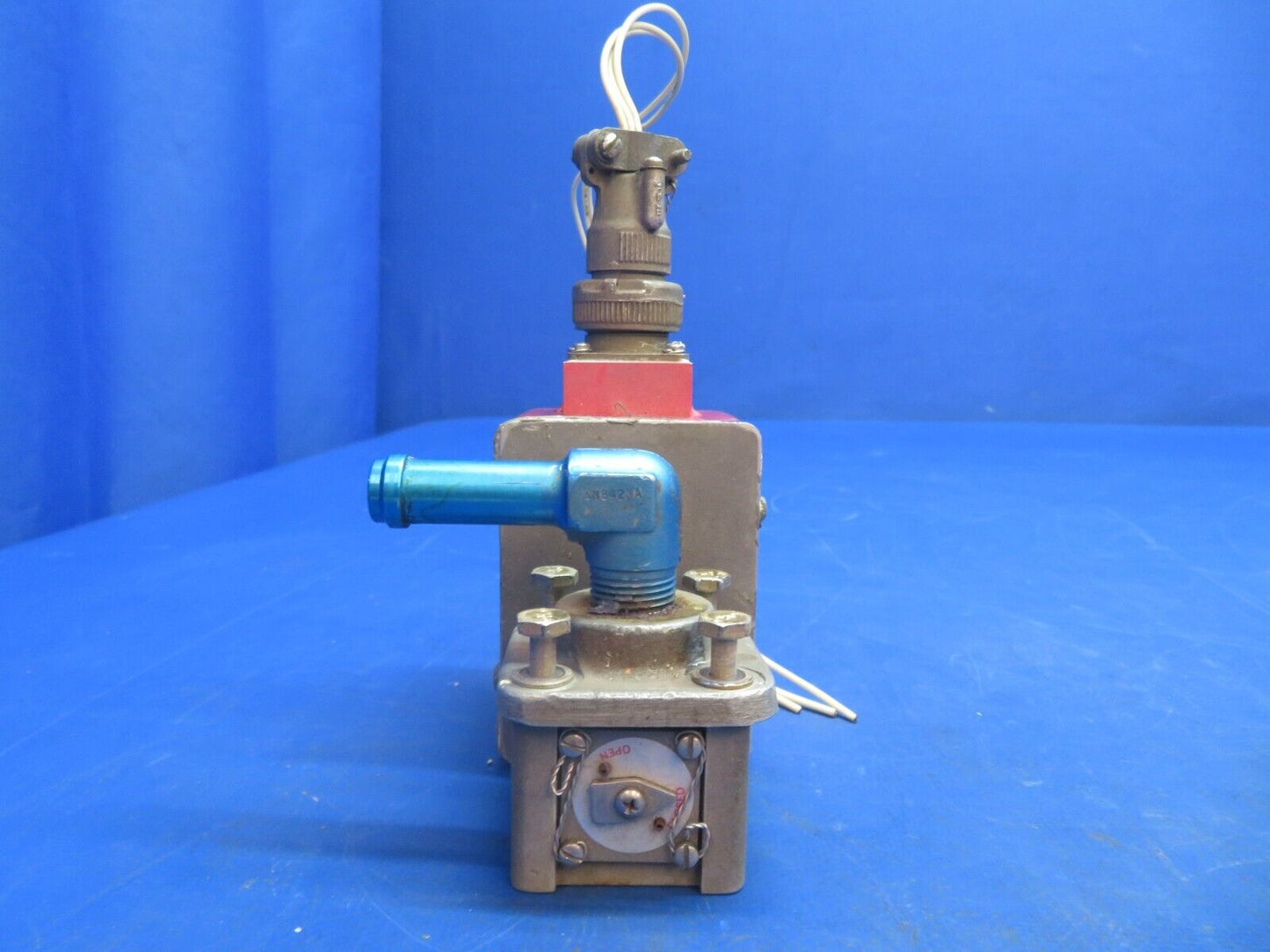 Piper Aerostar 602P Dukes Fuel Shutoff Valve P/N 1496-00-1 (0123-923)