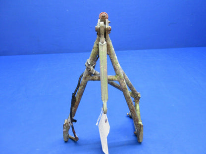 Cessna 310 / 310F Nose Gear Truss Assy w/ Drag Brace P/N 0842000-70 (1123-825)