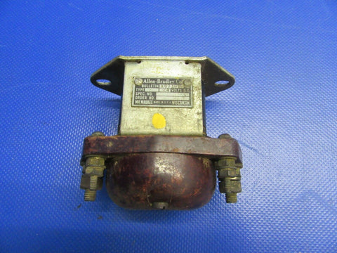 Allen Bradley Motor Starter Relay 24V P/N X89309 (0821-617)