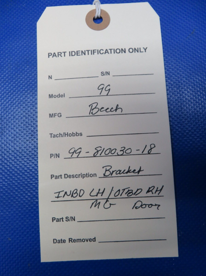 Beech 99 Bracket INBD LH / OTBD RH MG Door P/N 99-810030-18 (0224-295)