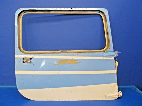 1975 Cessna 150 Cabin Door RH w/ Hinges & Door Latch P/N 0417008-206 (0918-58)