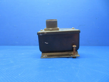 B. F. Goodrich Electrical De-Ice Timer 28v P/N 3E1555-1 TESTED (1223-313)