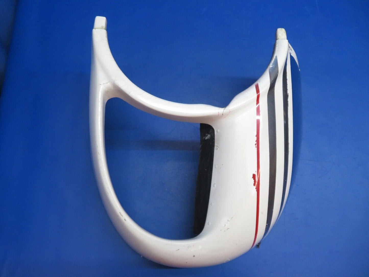Piper PA-34-200T Seneca II Nose Cowl Assy P/N 37030-00, 37030-000 (0223-879)