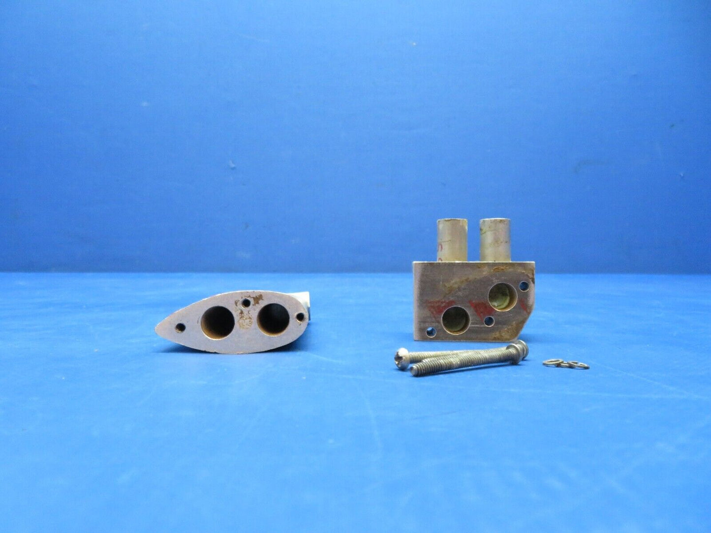 Piper PA-28R-180 Pitot Pressure Vacuum Head Unheated P/N 67559-00 (1123-396)