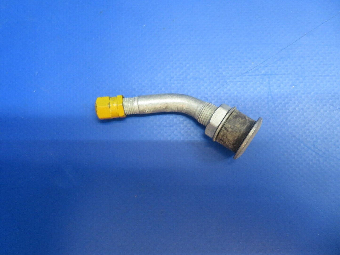 Pressure Valve Stem P/N 95-6526 NOS (1022-721)