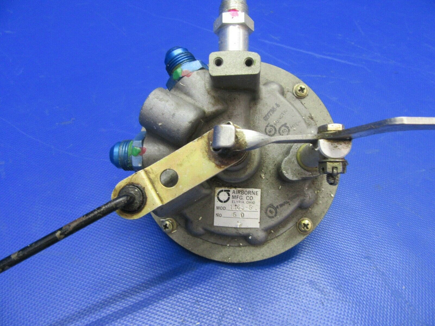 Piper PA-32RT Airborne Fuel Select Valve & Quick Drain Handle 1H65-5 (0521-532)