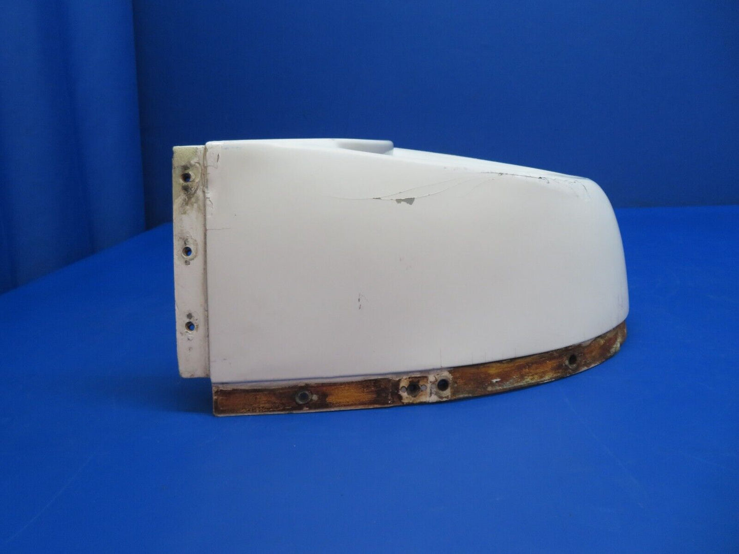 Piper PA-34-200T Seneca II Nose Cowl Assy P/N 37030-00, 37030-000 (0223-880)