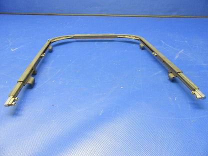 Cessna P210N Sliding Window Frame w / Hardware 2117148-21 (0421-655)