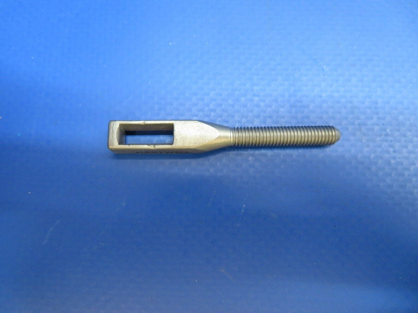 Piper Hartwell Cowling Eye Bolt P/N H768-3, 453-195 LOT OF 4 NOS (1022-639)