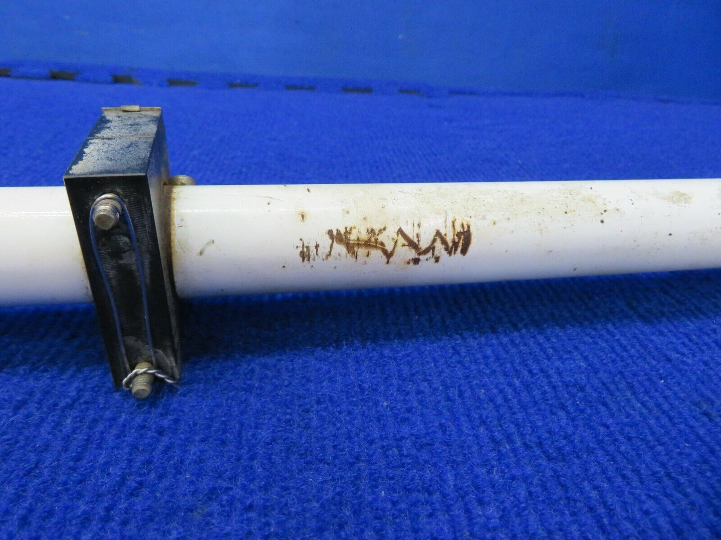 Socata TB-9 Flap Torque Tube LH, RH and Lever Assy P/N 27004005 (0522-683)