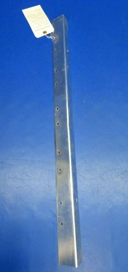 Beech Baron 58P Angle AFT Compartment F.S. 170.00 102-530025-13 (0420-38)