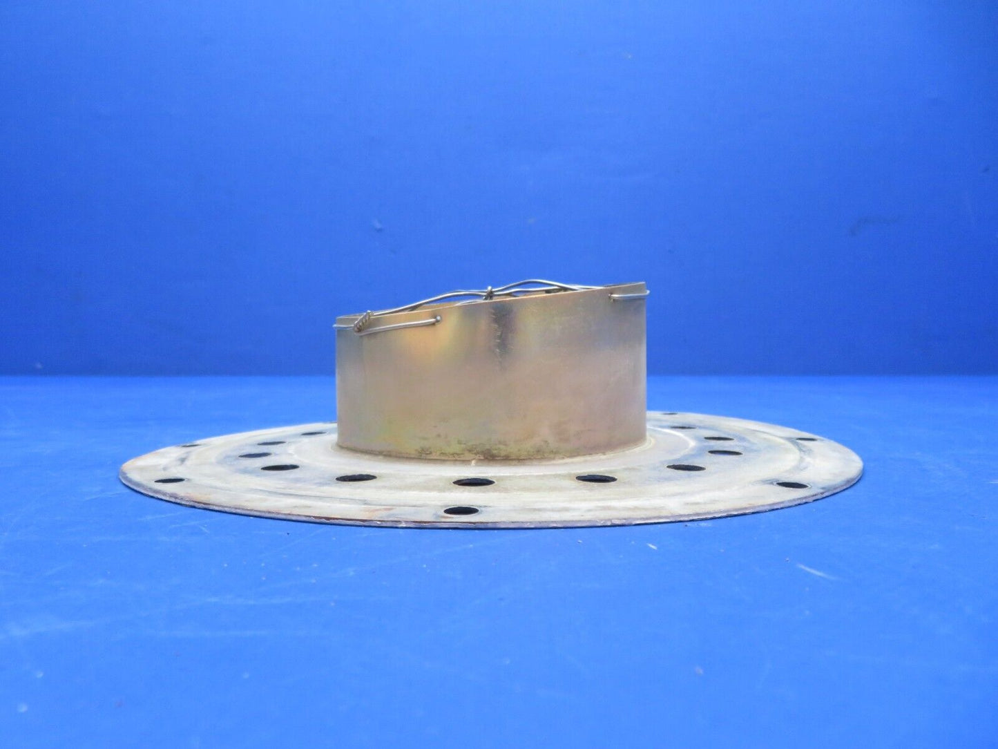 Cessna 310 / 310Q Shaw Aero Fuel Cap & Adapter RH OTBD P/N 516-001 (0923-336)