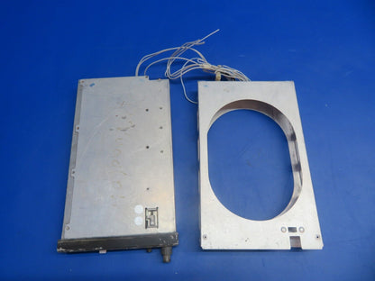 King KY 196 COMM Transceiver w/Tray P/N 064-1019 CORE (1122-580)