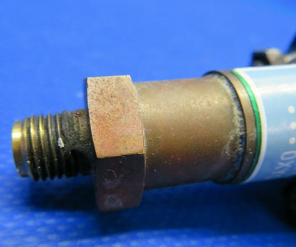 Beech Baron 95-A55 Zep Aero Oxygen Filler Valve Assembly ZV-861B (0520-422)