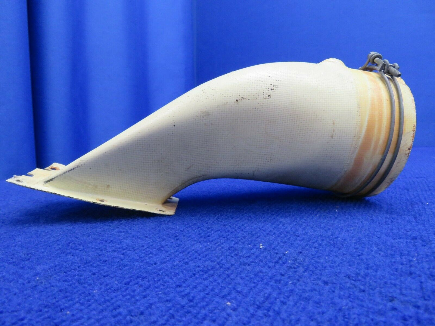 Piper PA-28R-201T  Arrow Fitting Assy Air Duct Lower P/N 79271-00 (0222-845)