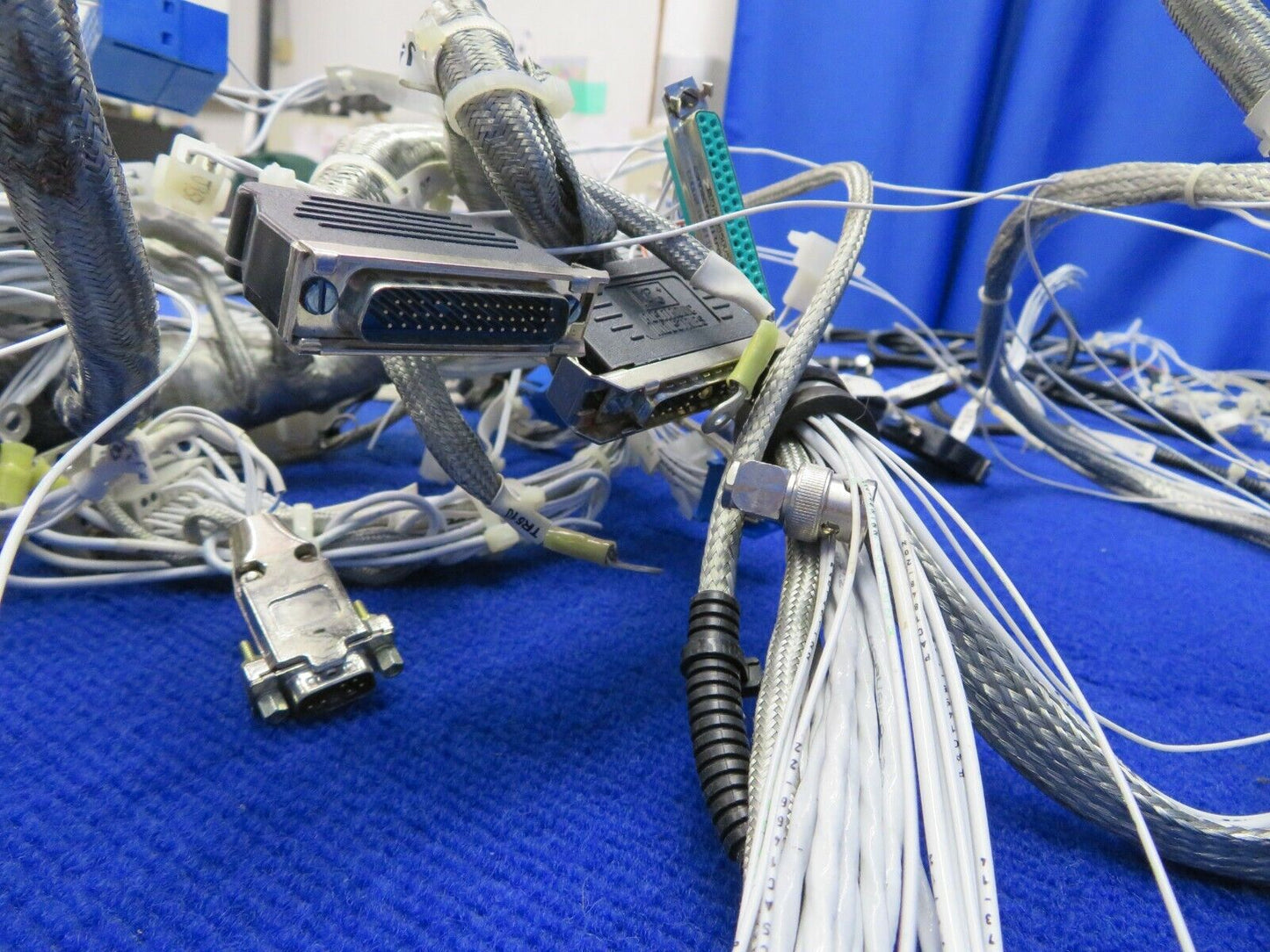 Cirrus SR-22 Wiring Harness FOR PARTS (0122-03)