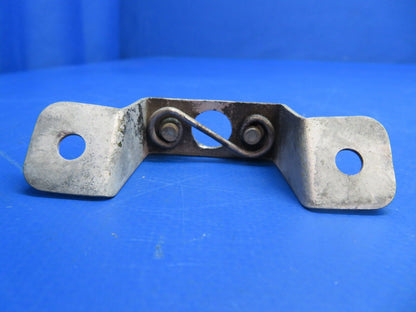 Beech C-35 Bonanza Cowling Fastener Bracket P/N 35-910244 LOT OF 5 (1222-541)