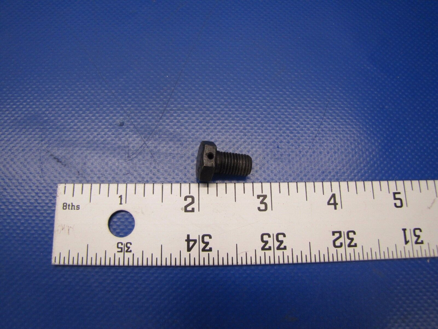 Continental Bolt P/N 537019 & SA537019 NOS LOT OF 200 (0517-77)