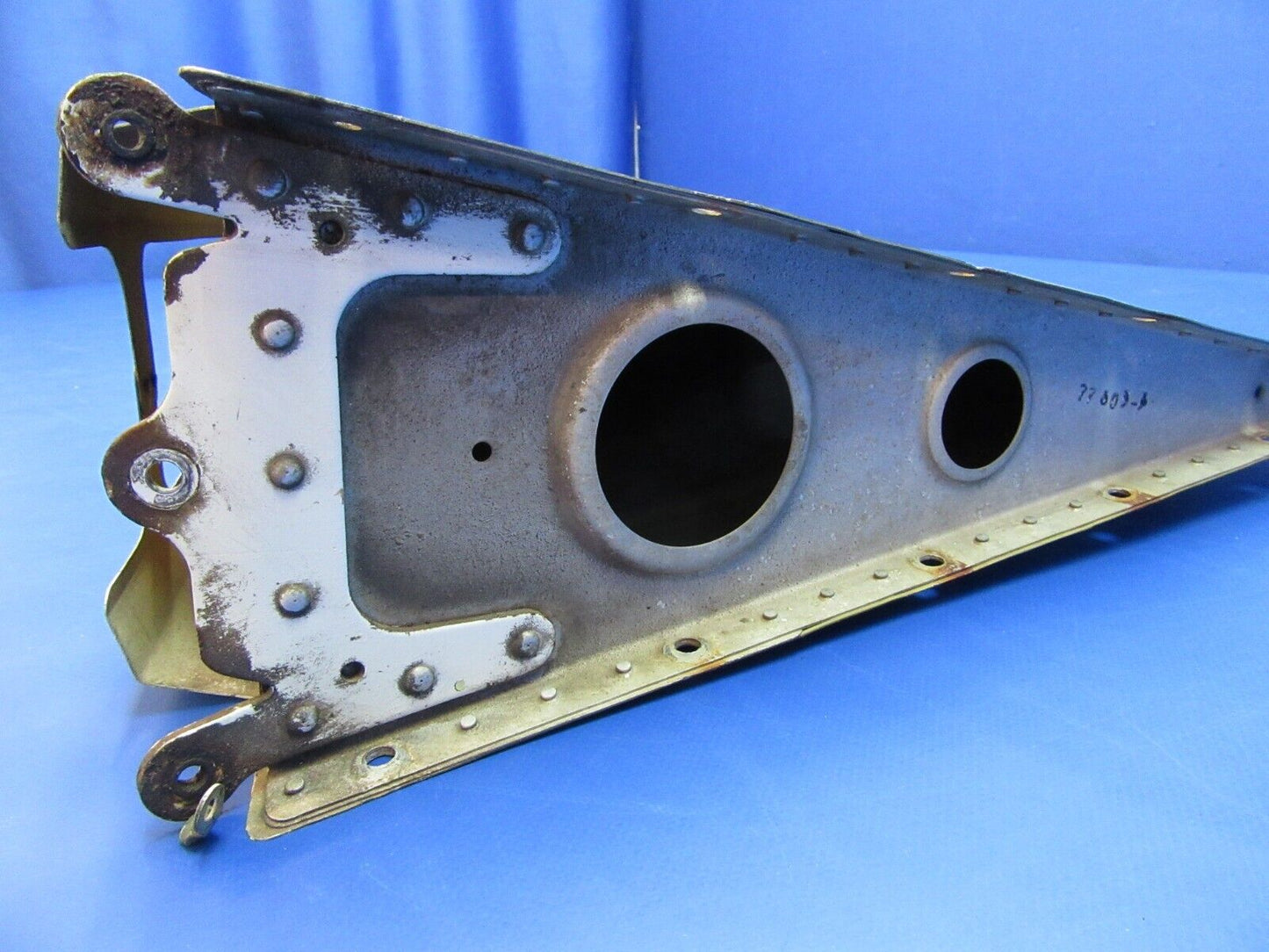Piper PA-38-112 Tomahawk Rudder Assy P/N 77611-08 (0423-232)