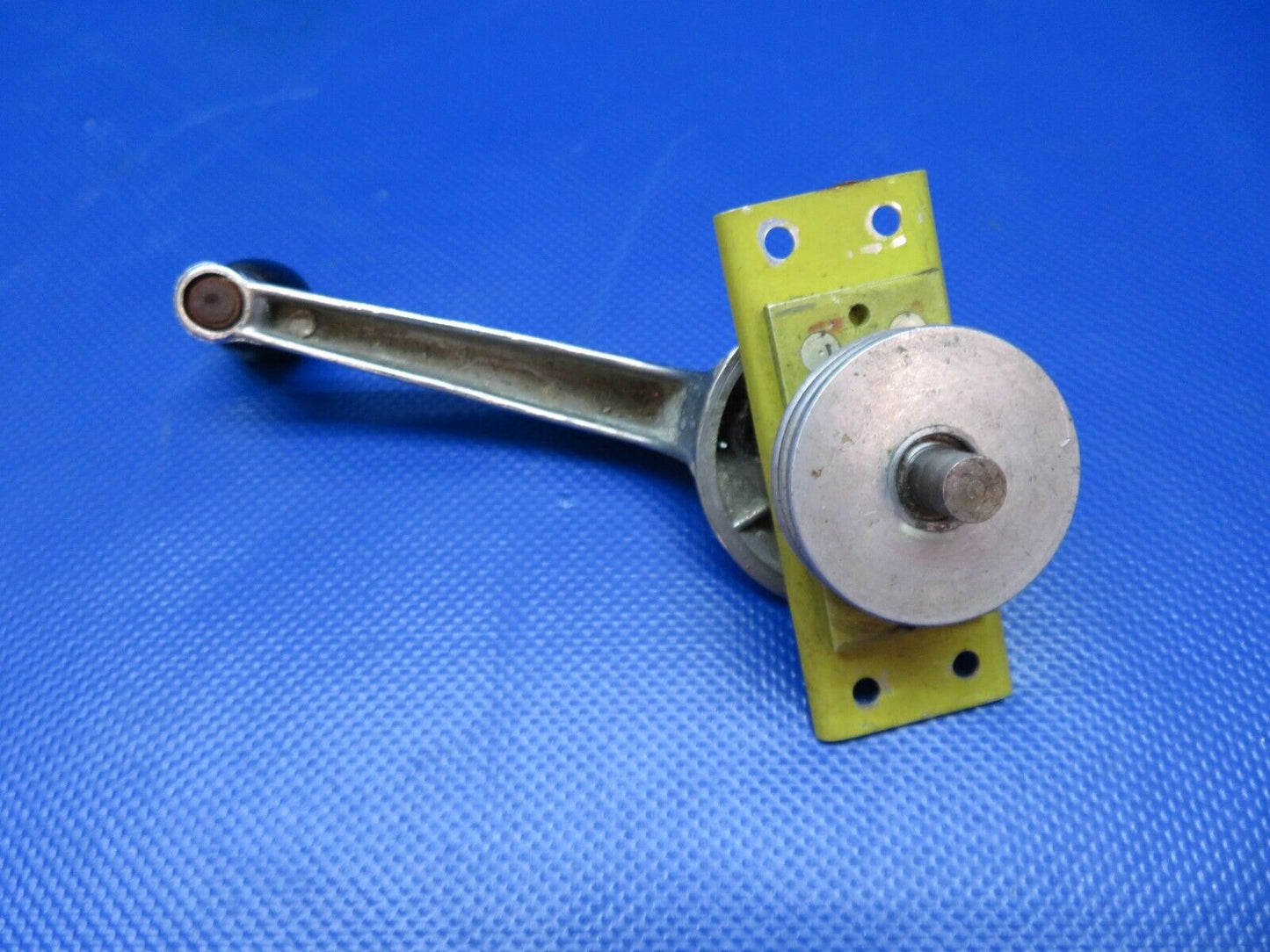 Piper PA-24-180 Stabilator Trim Handle & Pulley P/N 464-023 (1223-1432)