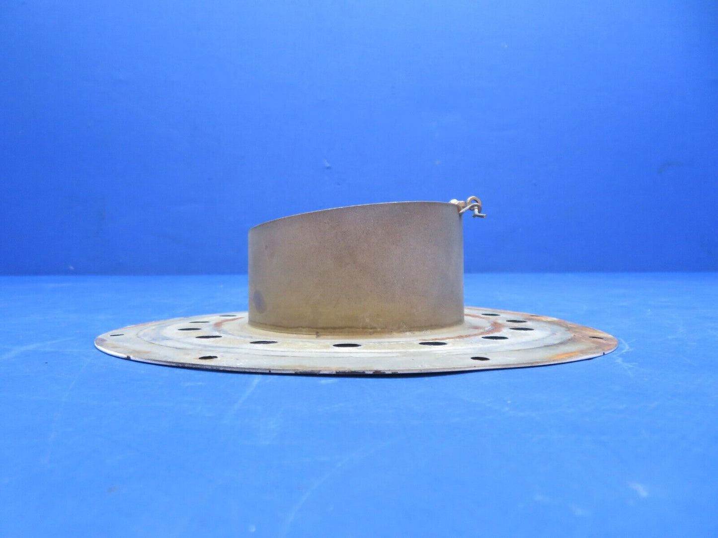 Cessna 310 / 310Q Shaw Aero Fuel Cap & Adapter Assy P/N 0721303-8 (0823-785)
