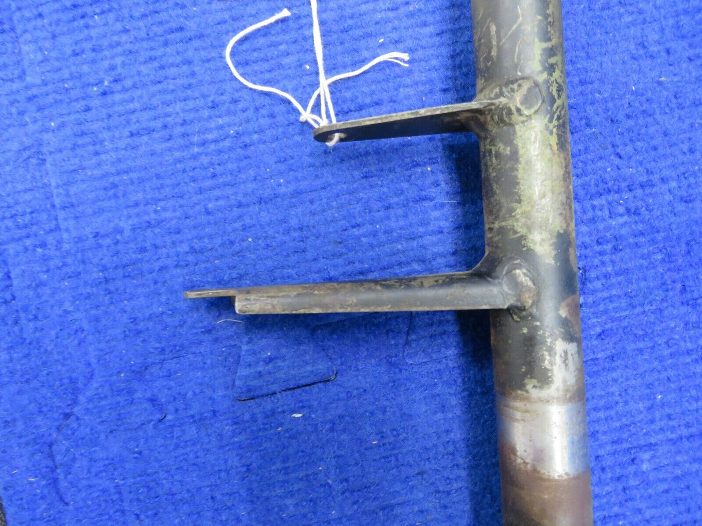1956 Cessna 310 Rudder Pedal Assy RH w/ Torque Tube P/N 0861700-2 (0422-92)