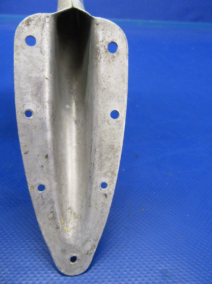 Beech Bonanza Handle Cabin Assist P/N 35-410147 (0918-207)