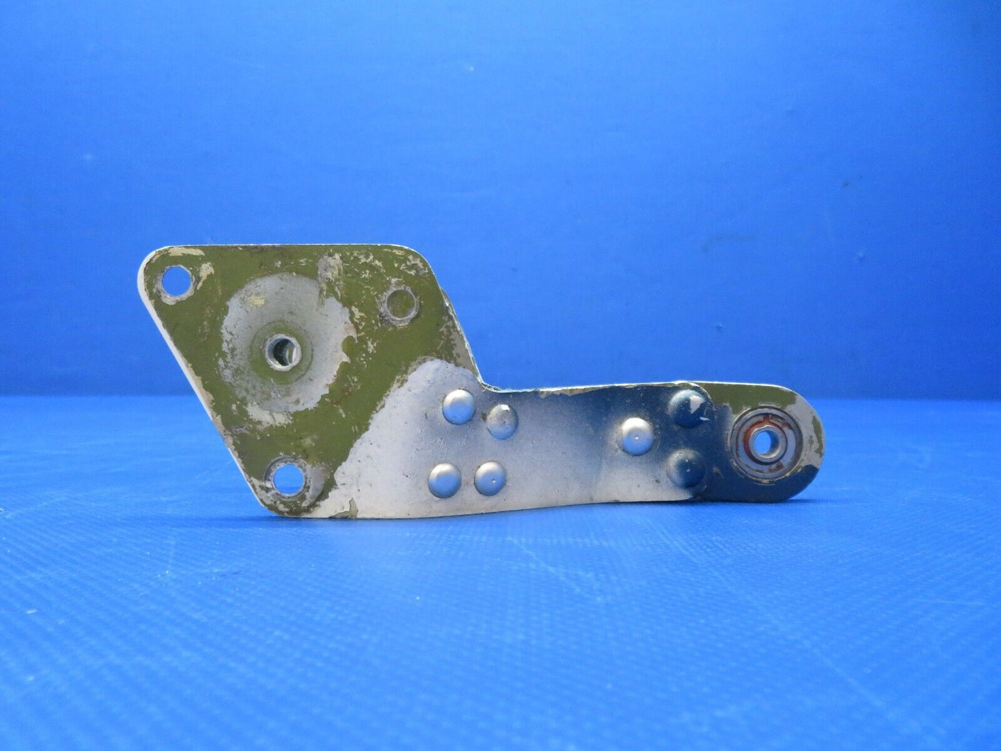 Cessna 401 / 401A Elevator Control Arm Assy P/N 5093500-1 (0124-125)