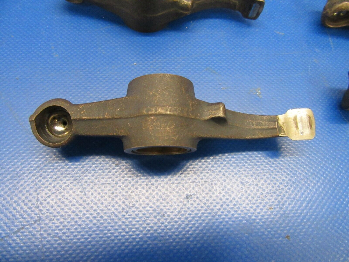 Continental IO-470-VO Rocker Arms P/N 641682 LOT OF 6 (0519-144)