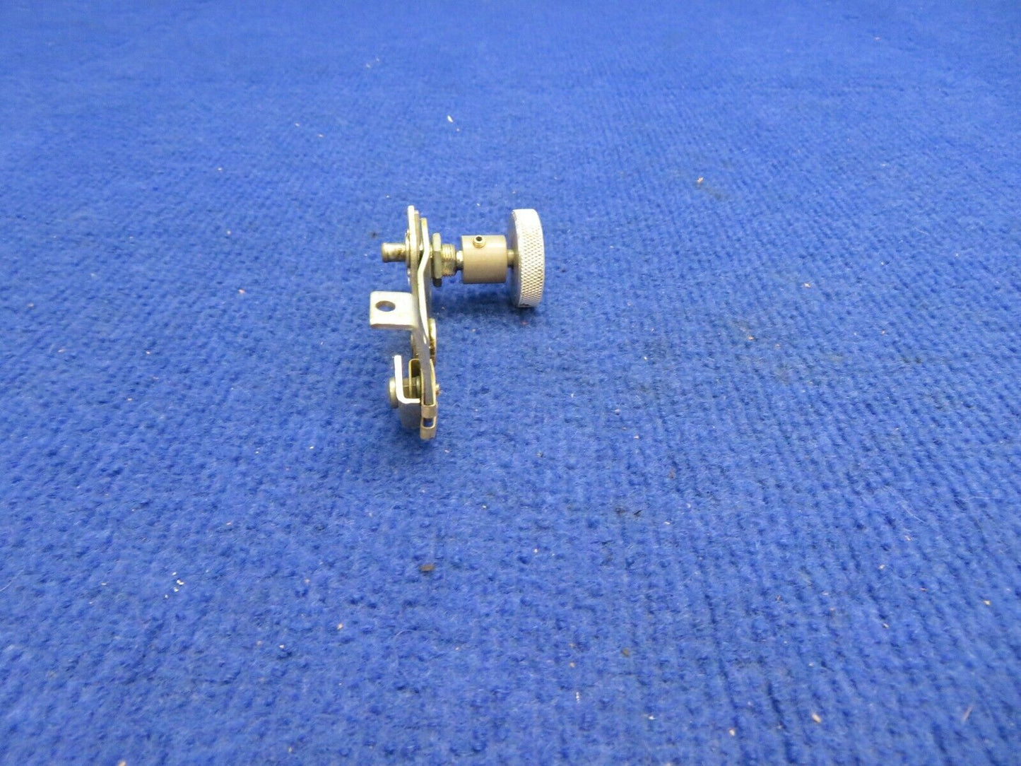 Beech 58 Baron Fresh Air Control & Mounting Bracket P/N 58-530100-1 (0422-800)