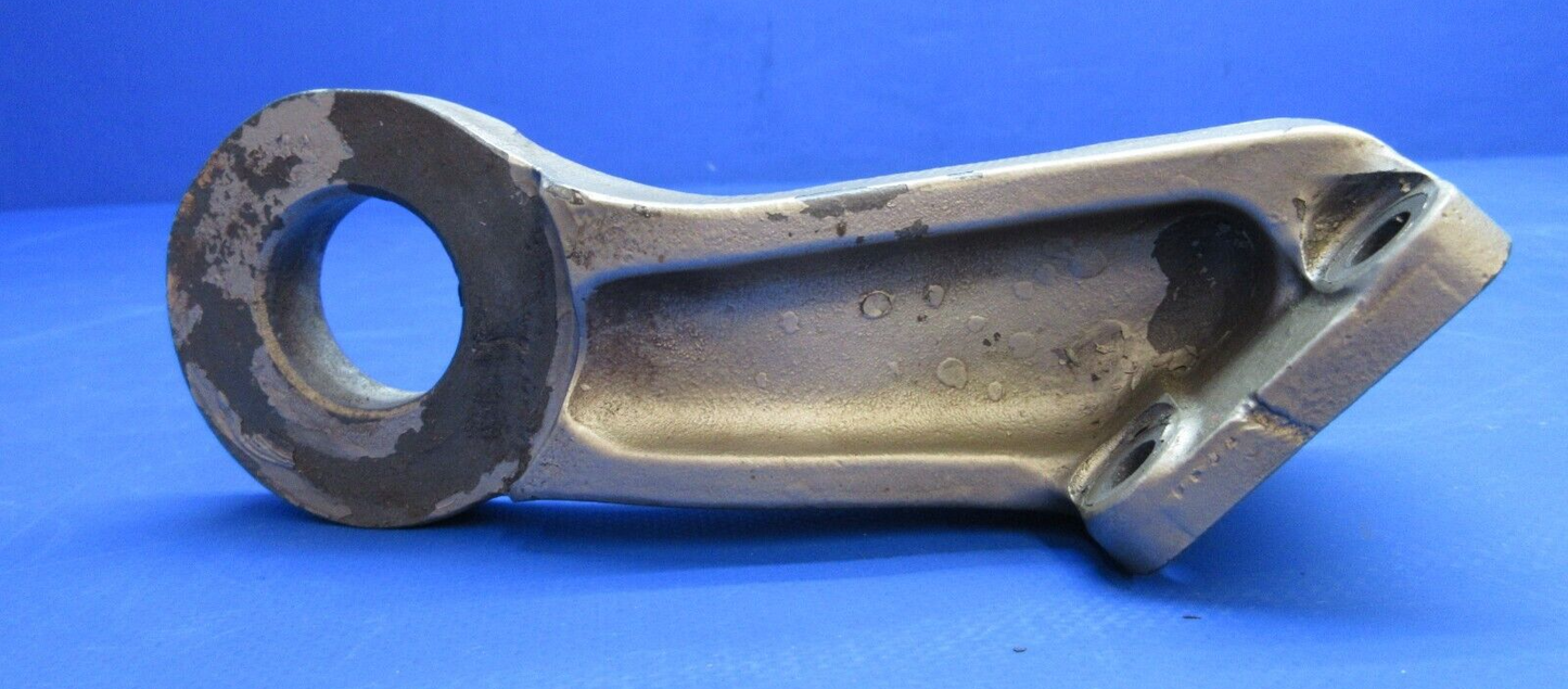 Continental E-225 Bracket LH Front Engine Mount P/N 531241 (0923-804)