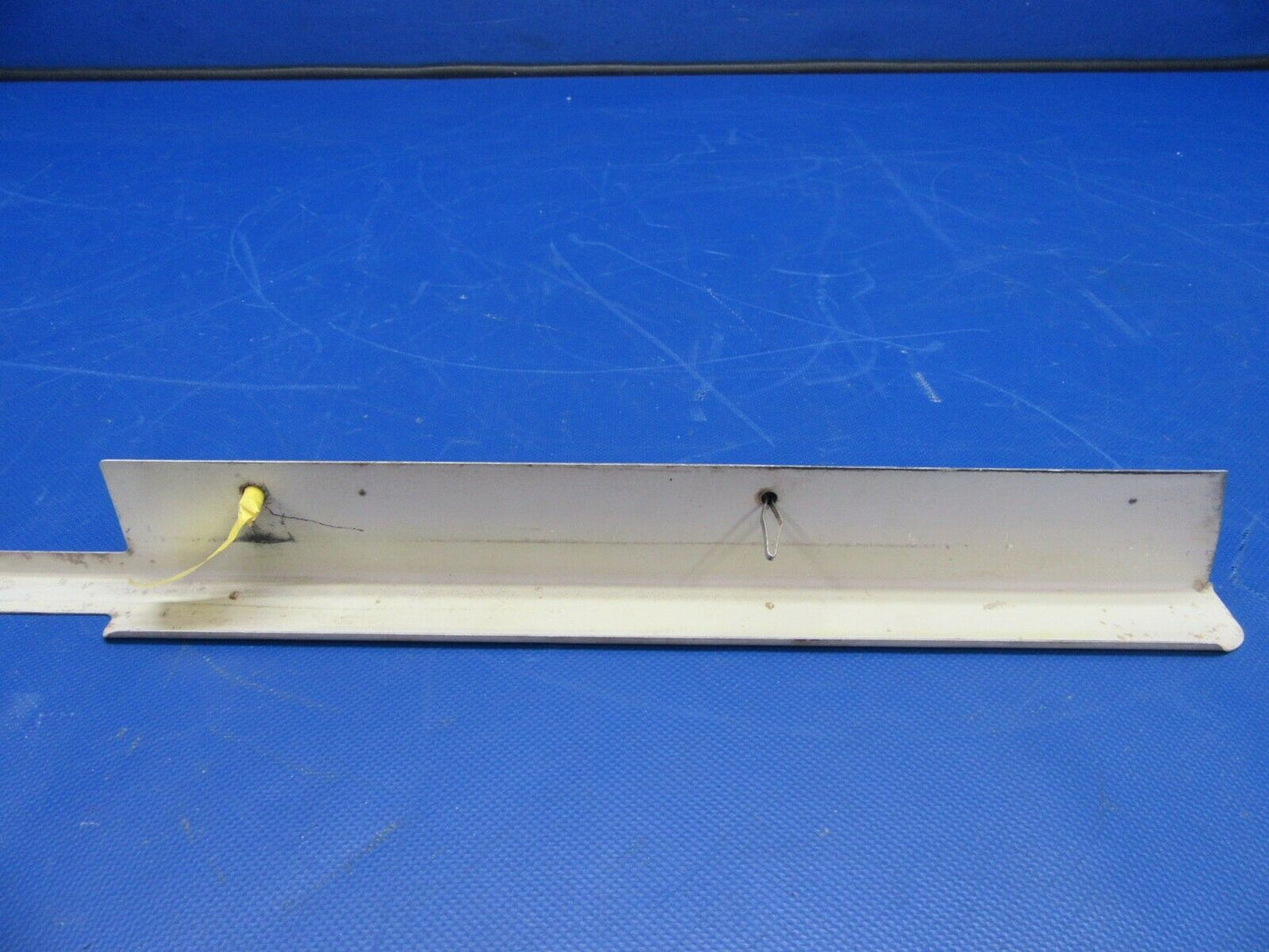 Cessna 150 / 150K Blue Streak Retainer Headliner Trim P/N 0414018-1 (0721-522)