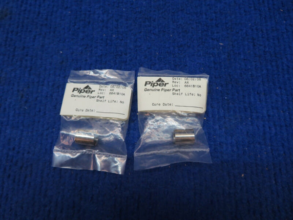 Piper Bushing P/N 65003-045 LOT OF 2 NOS (0622-380)